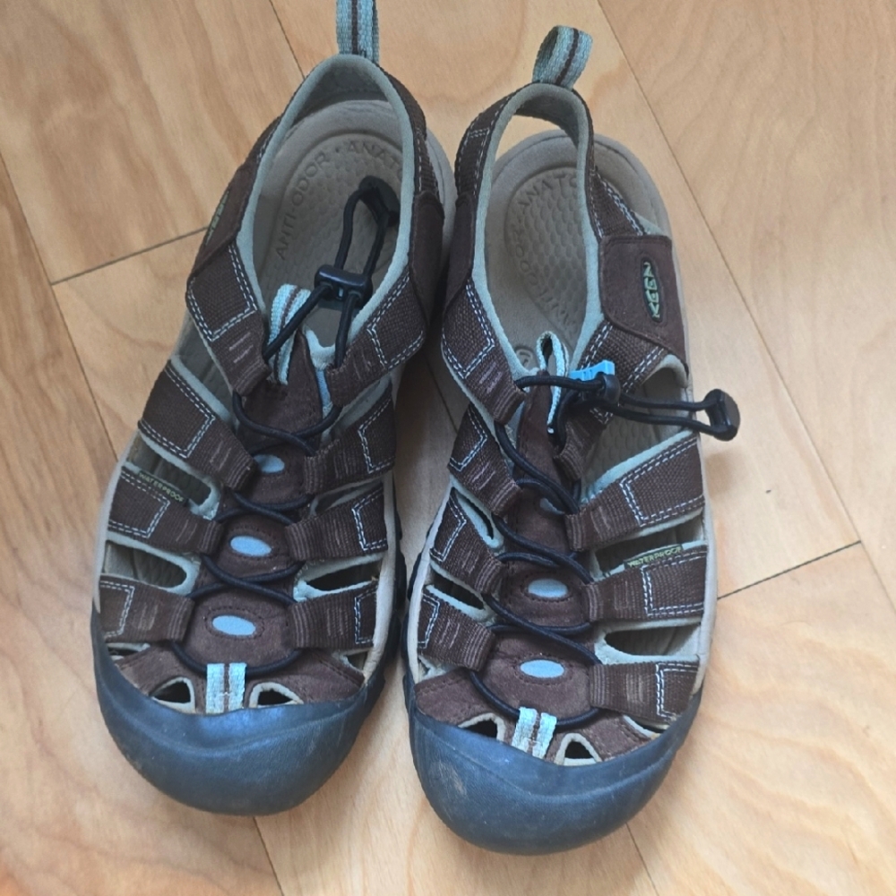 Keen Brown and Blue Hiking Sandals Sz 9